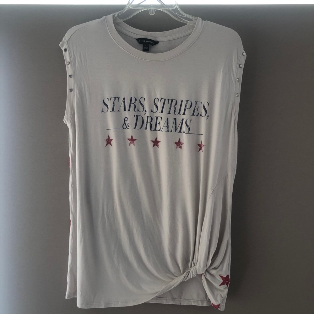 Loose fitting USA tee